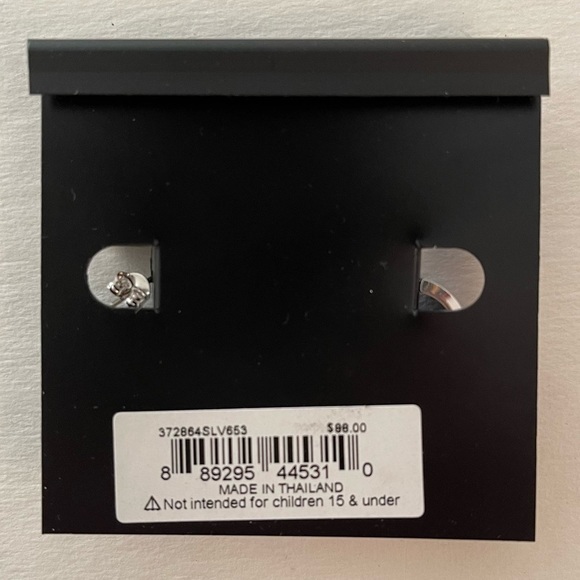 NWT Pink Coach Signature C Huggie Earrings - Picture 4 of 9